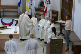 Feier der 1. Heiligen Kommunion in Sankt Crescentius (Foto: Karl-Franz Thiede)